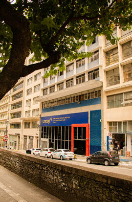 Fachada do Prédio da Reitoria da Rua Coronel Quirino de Andrade