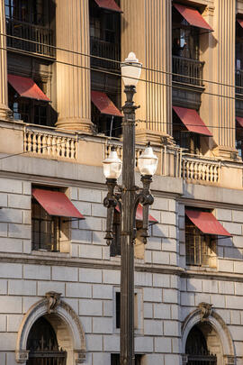 Edifício Alexandre Mackenzie - Shopping Light